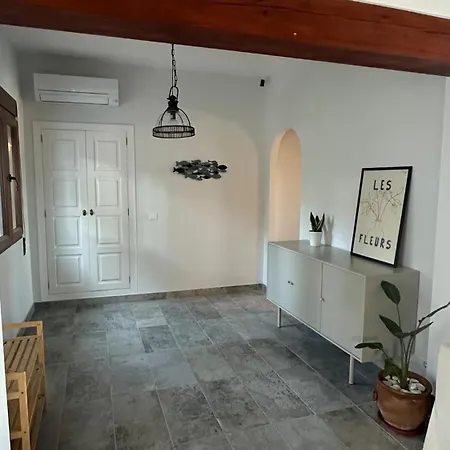 Beautiful House In Moraira With Shared Pool Prázdninový dům *
